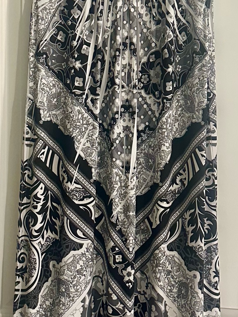 Apt. 9 Black and White Paisley Maxi dress
